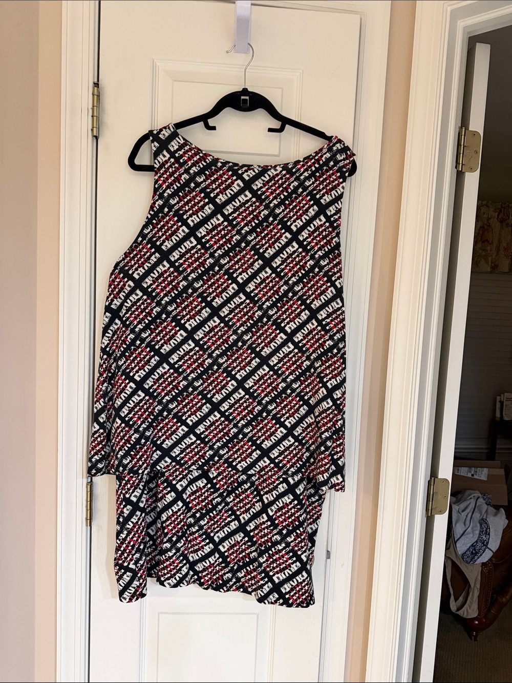 J. Jill Sleeveless Black, White & Red Sleeveless Top with Matching Skirt, XL